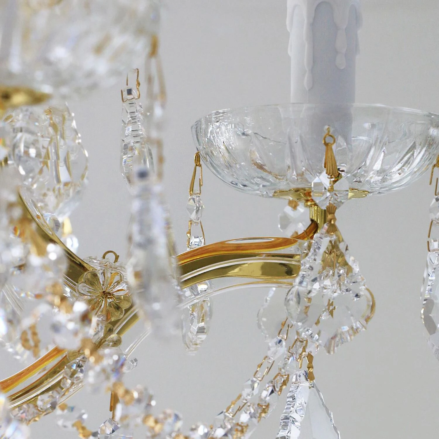 Brentwood 20 Inch 6 Light Mini Chandelier By Crystorama 5 Brentwood 20 Inch 6 Light Mini Chandelier By Crystorama - Image 3