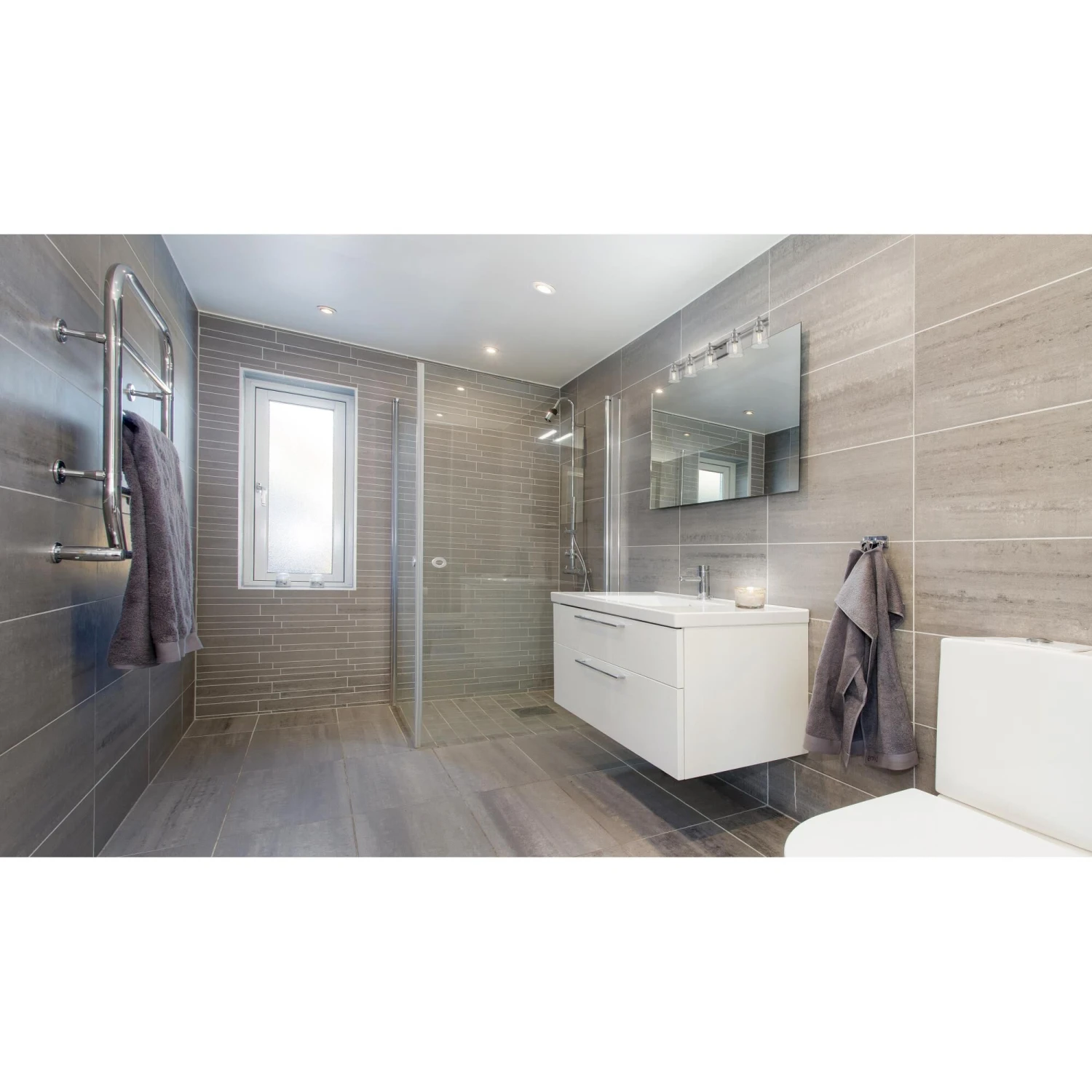 Bohin 41 Inch 5 Light Bath Vanity Light By Z-Lite 5 Bohin 41 Inch 5 Light Bath Vanity Light By Z-Lite - Image 3